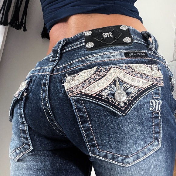 Miss Me Denim - Miss Me Jeans size 27  Boot Bootcut Low Rise Western Rhinestone Stud Flap Bling